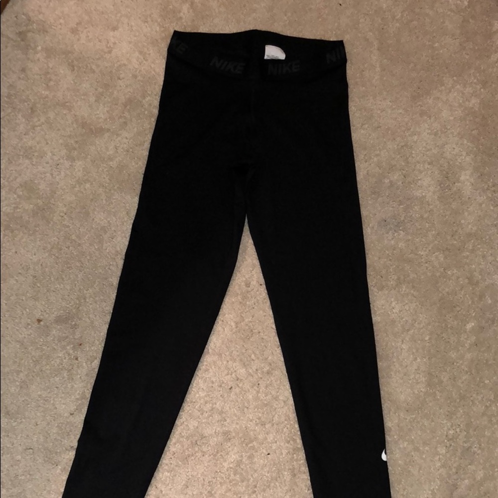 NWOT- Nike dri-fit full length leggings